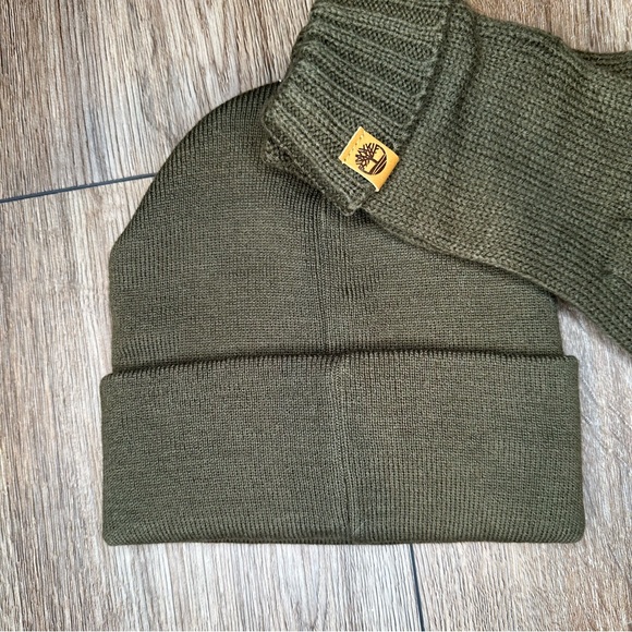 Timberland Beanie and Glove Set - Picture 5 of 8